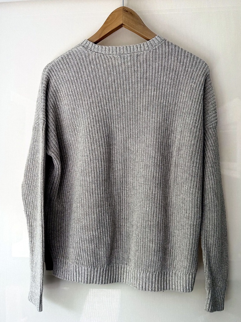 Hollister Tan Chunky Knit Sweater Medium Cozy Neutral Minimalist Pullover - Picture 7 of 8